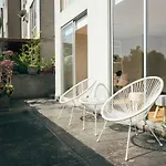 Acogedor Departamento Con Amplia Terraza